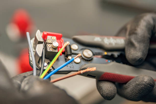 Best Electrical Repair Services  in Moreauville, LA